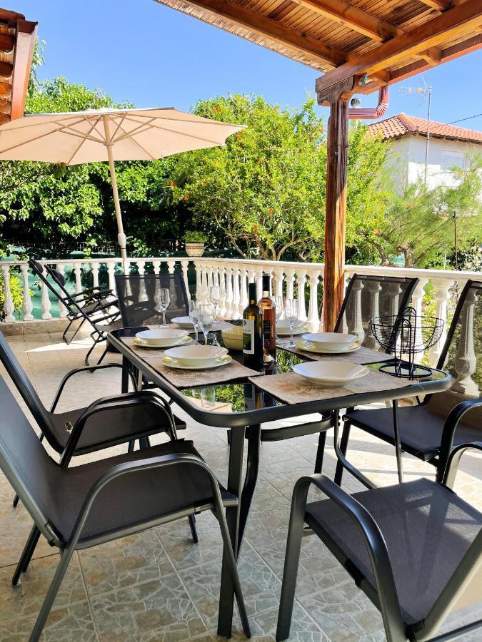 Casa Lia-Beach Front Villa Nea Kallikrateia Экстерьер фото