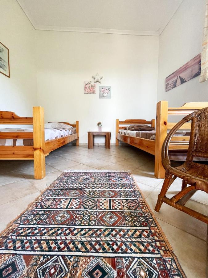 Casa Lia-Beach Front Villa Nea Kallikrateia Экстерьер фото