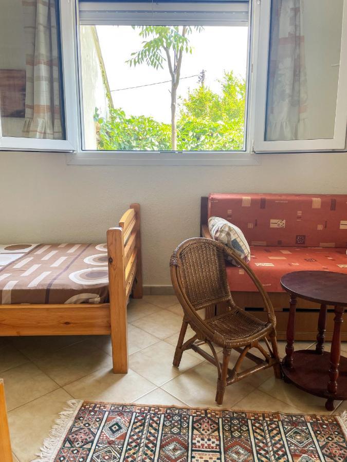 Casa Lia-Beach Front Villa Nea Kallikrateia Экстерьер фото